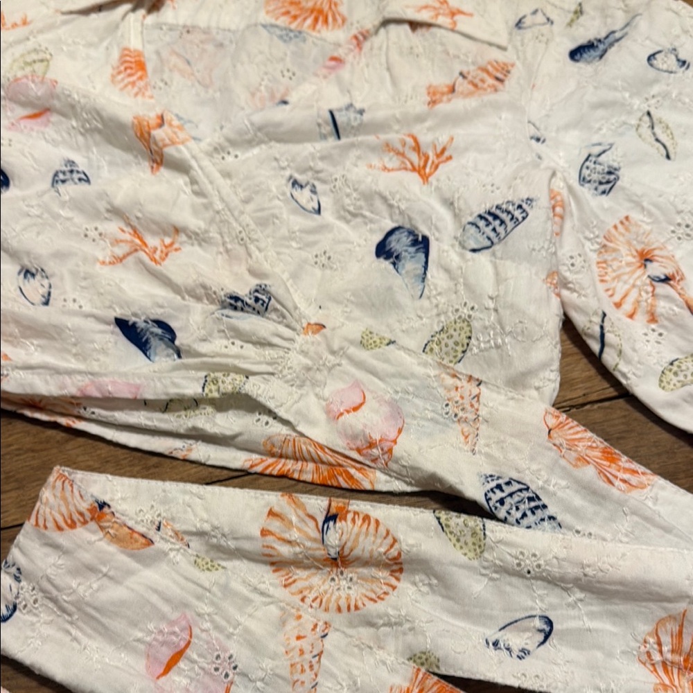 Anthropologie White and Orange Pajama Set with Whimsical Design Seashells Sea M2 - Picture 3 of 10